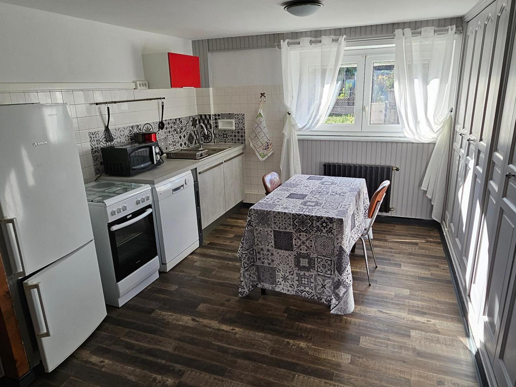 La Bourzede Apartment Langeac Ngoại thất bức ảnh